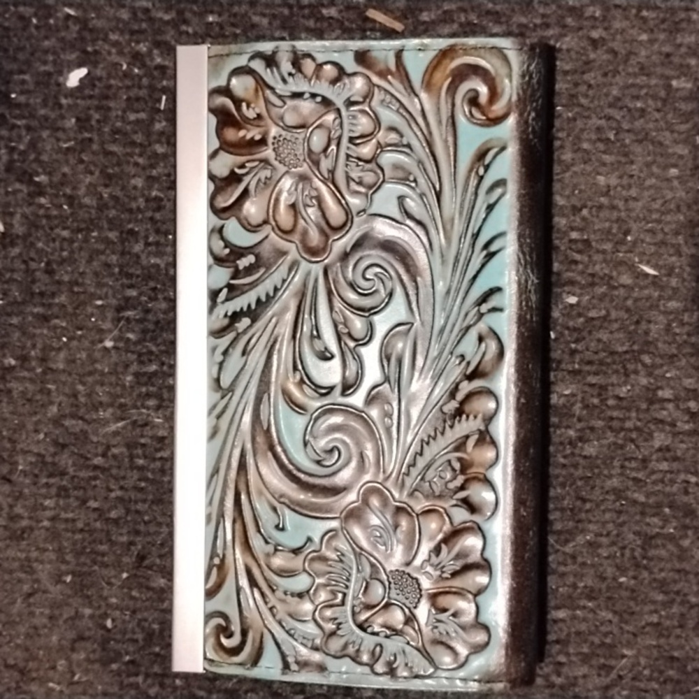 Patricia Nash Wallet - Picture 3 of 3